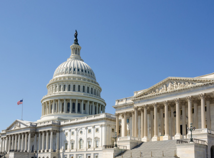 SAD: Kongres usvojio budžetski paket vredan 459 milijardi dolara