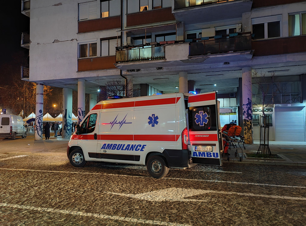 Hitna pomoć: U Beogradu dve saobraćajne nezgode, dve osobe lakše povređene
