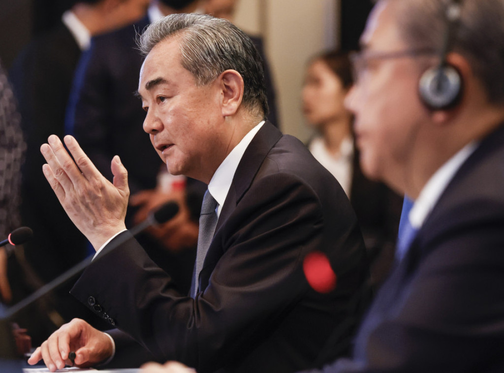 Džakarta: Vang Ji se sastao sa ministrima spoljnih poslova Japana i Južne Koreje