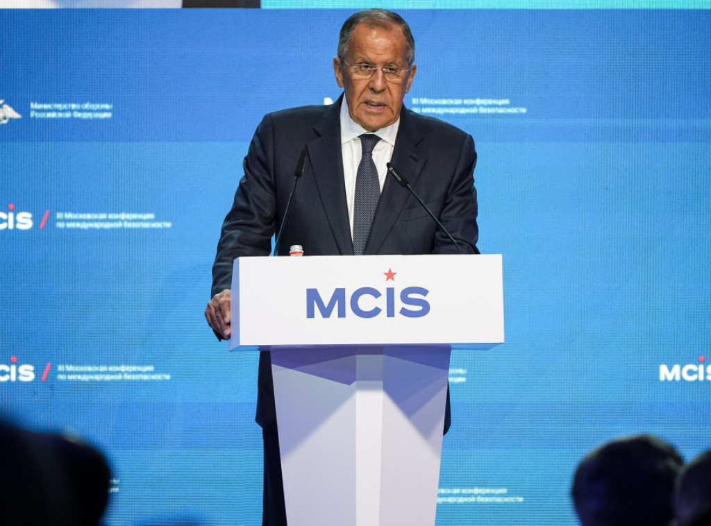 Lavrov: Zapad ignoriše ruske signale i upozorenja o riziku naoružavanja Ukrajine