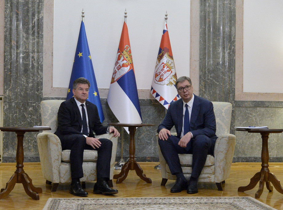 Aleksandar Vučić se sastao sa Miroslavom Lajčakom u Mostaru