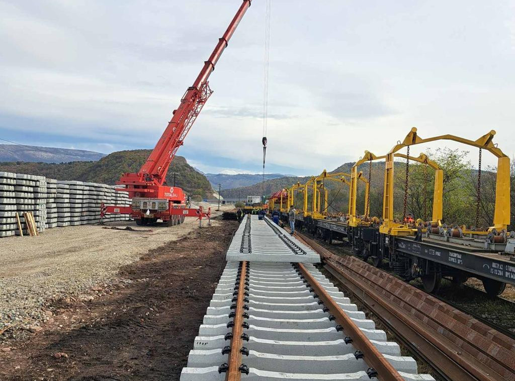 Vesić: Počeli radovi na modernizaciji pruge Niš-Dimitrovgrad