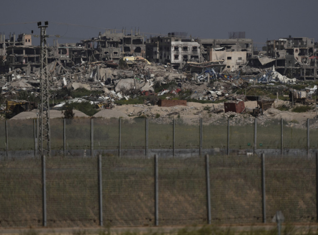 Imenovana nova palestinska vlada; Politiko: SAD u pregovorima o finansiranju mirovnih snaga u Gazi