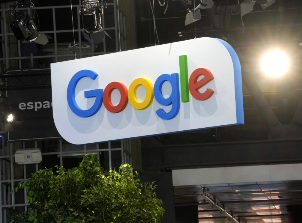 Fajnenšel tajms: Gugl razmatra naplaćivanje pretraživanja uz pomoć veštačke inteligencije