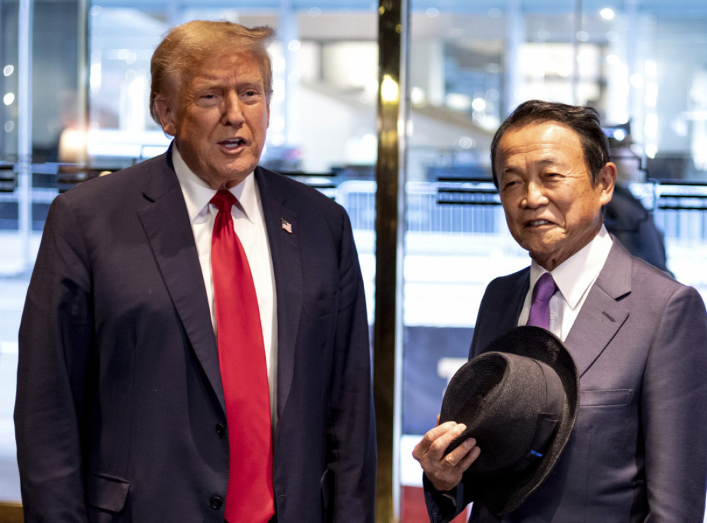 Donald Tramp razgovarao sa bivšim japanskim premijerom Asom o saradnji SAD i Japana, Kini, Severnoj Koreji