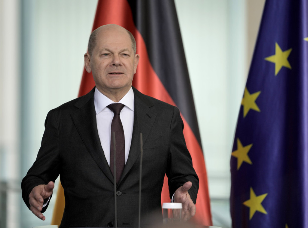 Nemačka: Olaf Šolc uverio Zelenskog o nemačkoj podršci mirovnom samitu o Ukrajini