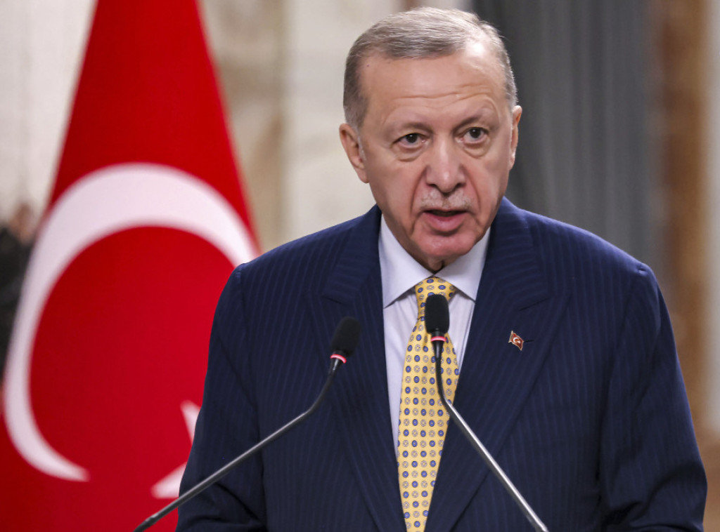 Erdogan pozvao Nemačku da ukine ograničenja za tursku odbrambenu industriju