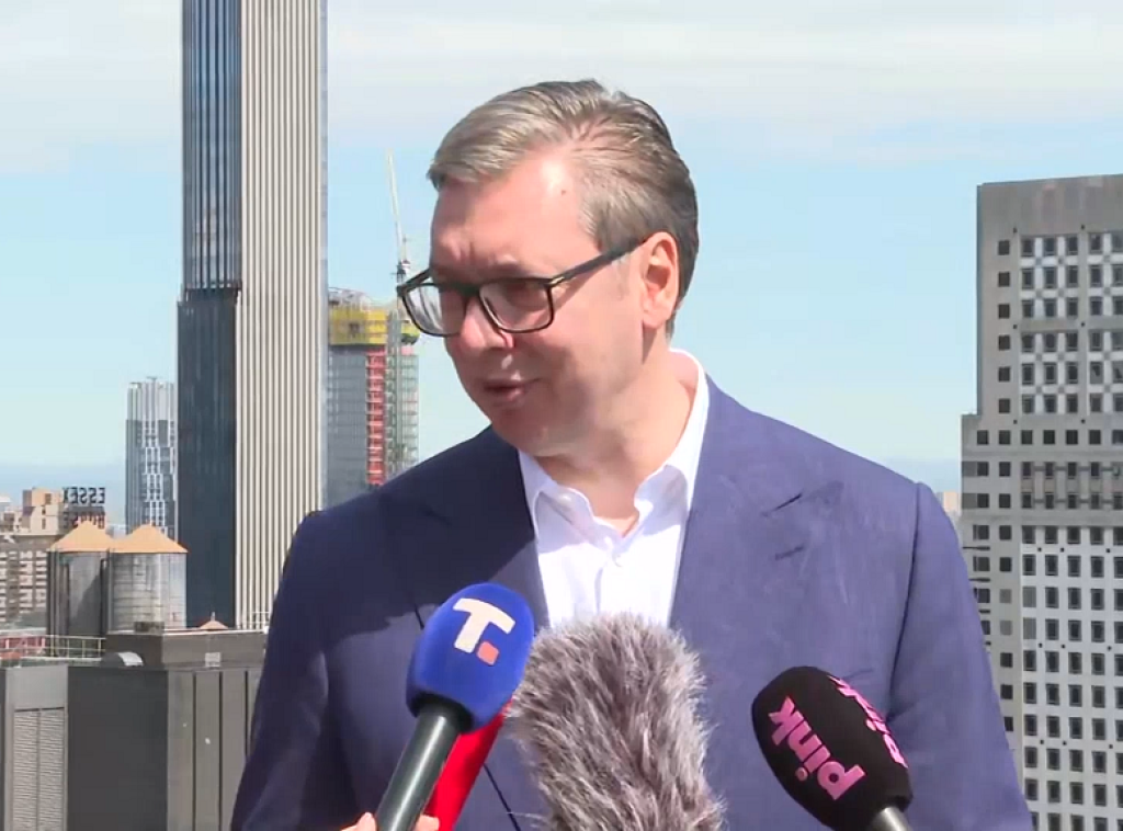 Vučić: Situacija u vezi sa rezolucijom je komplikovana, naše je da se borimo i uzdignute glave izađemo iz ovoga
