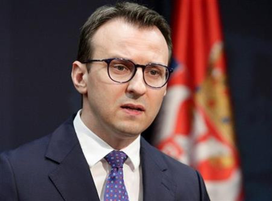 Petković: Ponošu smeta ZSO i jaka Vojska Srbije