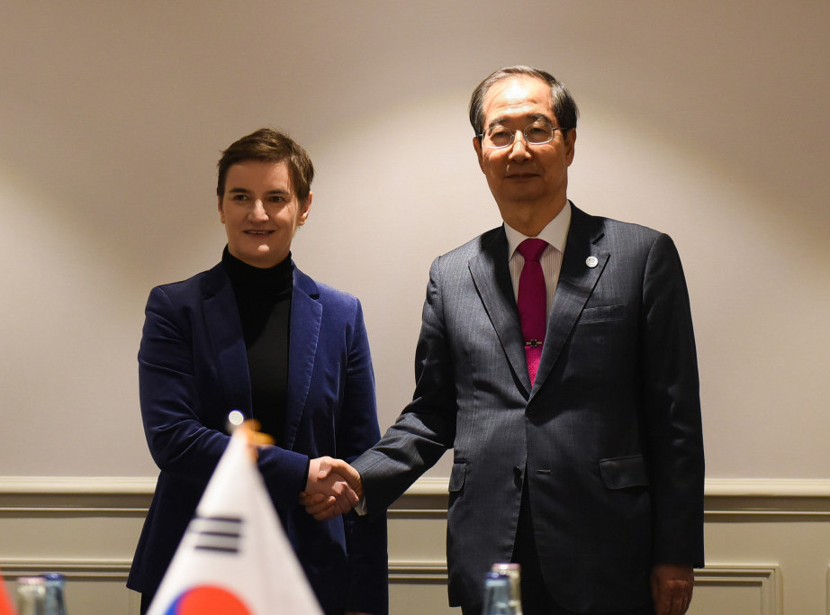 Brnabic, South Korea PM discuss political dialogue, trade cooperation