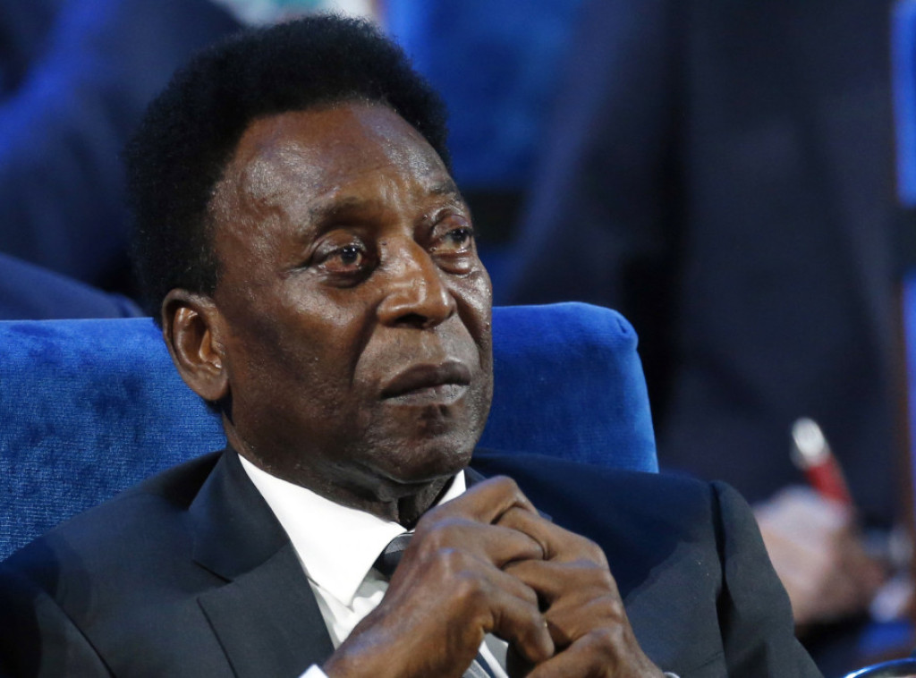 Pele ostaje u bolnici, pogoršalo mu se zdravstveno stanje