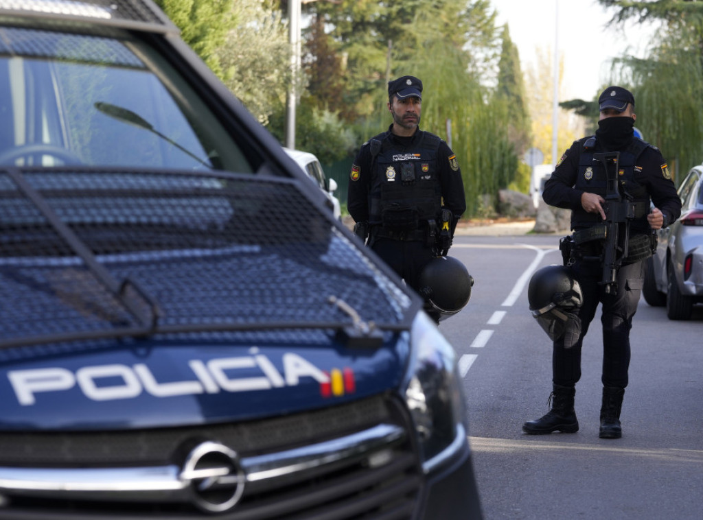 Povređen zaposleni u ukrajinskoj ambasadi u Madridu, pojačana bezbednost