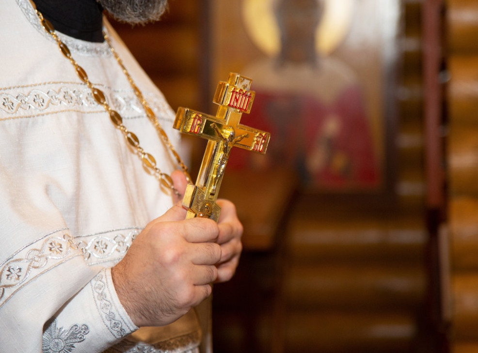 Bratunac: Počela liturgija u okviru obeležavanja 32 godine stradanja Srba u Podrinju