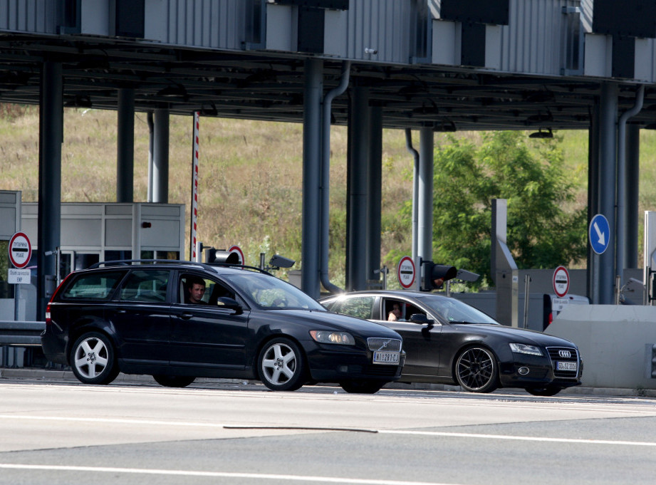 Od 1. decembra poskupela registracija automobila u Srbiji