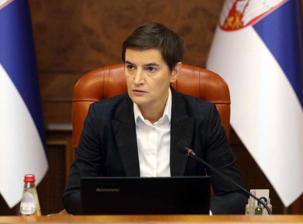 Brnabić: Vučić treba da ode na samit, tako najbolje može da se suoči sa licemerjem