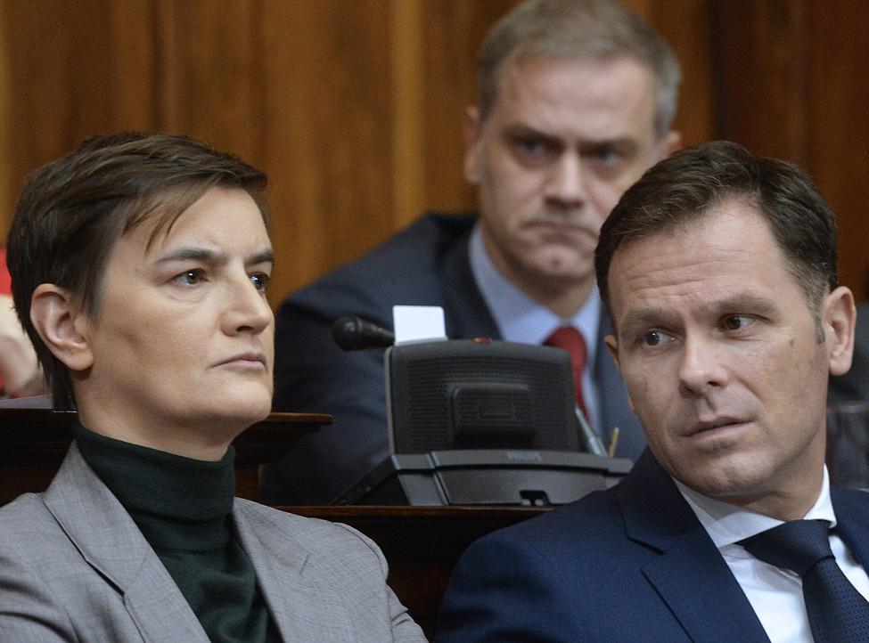 Brnabić o budžetu: Smanjujemo deficit, povećavamo plate, penzije, investicije