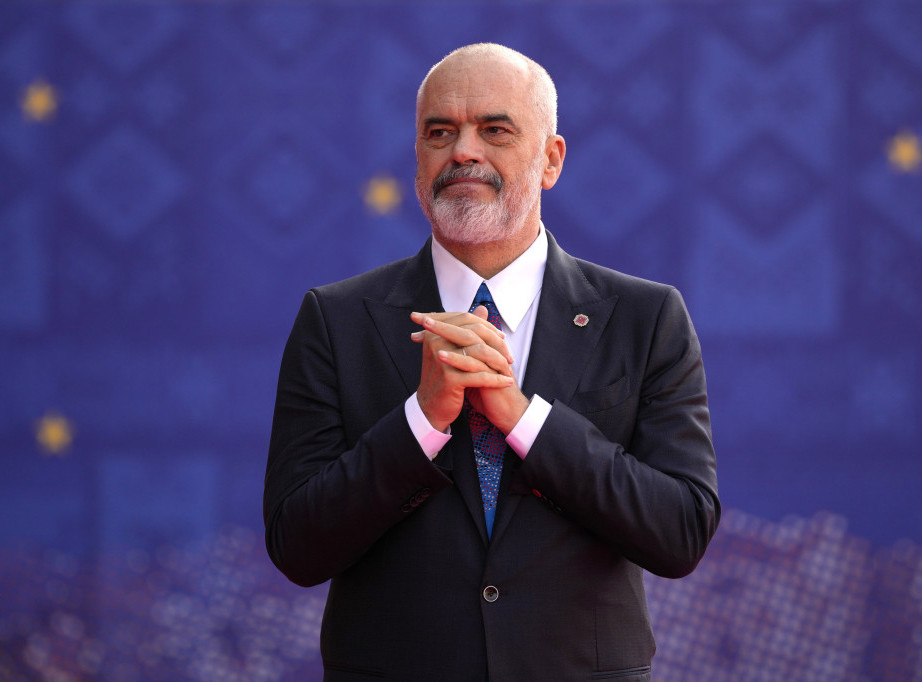 Edi Rama: Dva albanska satelita lansirana u orbitu