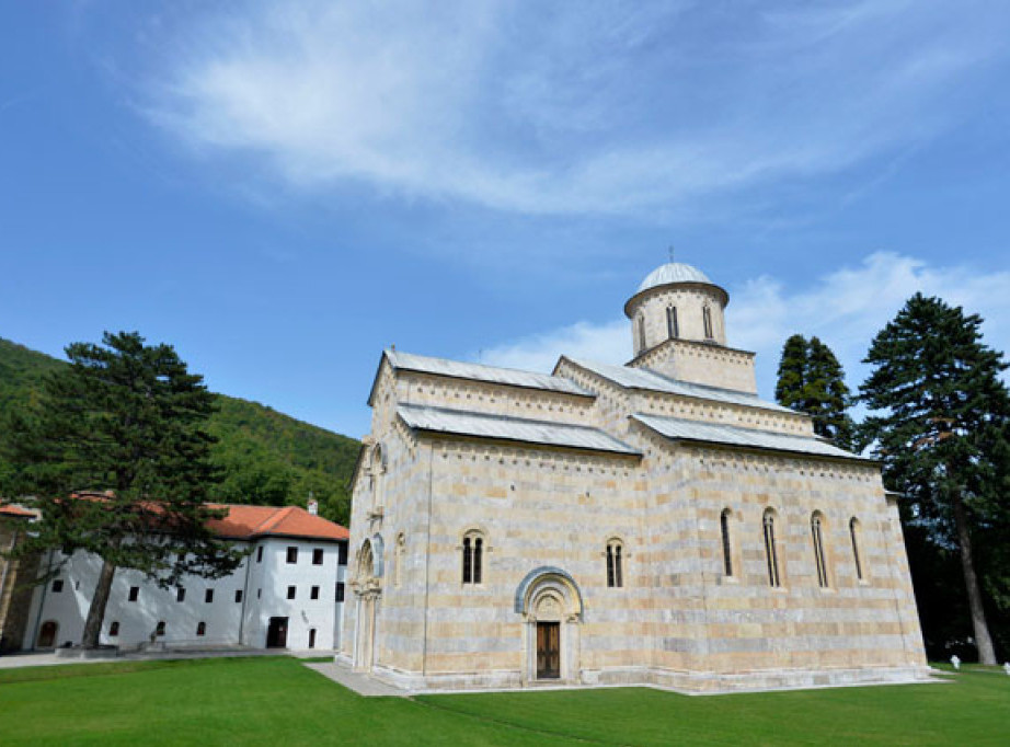 Šef misije Euleks na KiM pozdravio odluku vlasti u Prištini o uknjiženju imovine Visokih Dečana