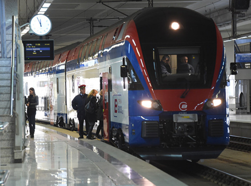 Vozovi između Beograda i Novog Sada zbog kvara saobraćaju samo po jednom koloseku