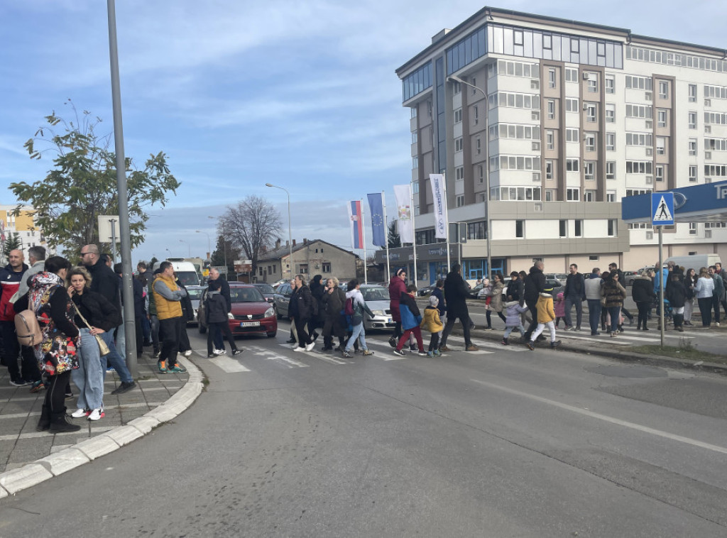U Kragujevcu održan protest građana zbog nezgode u kojoj je povređena devojčica