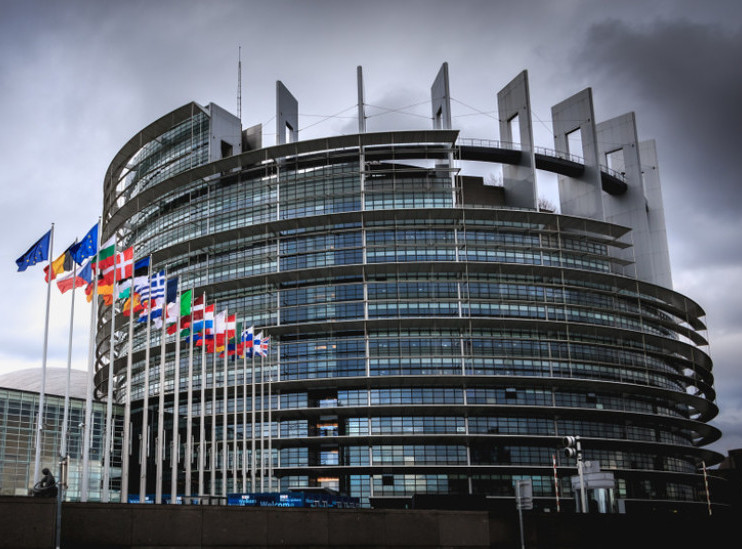 Roberta Mecola: Moramo vratiti poverenje u rad Evropskog parlamenta