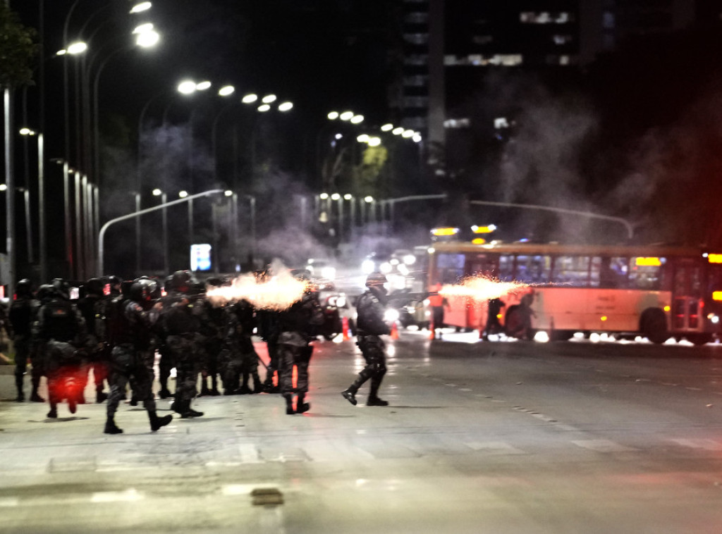 Protesti u glavnom gradu Brazila: Pristalice odlazećeg predsednika sukobile se s policijom