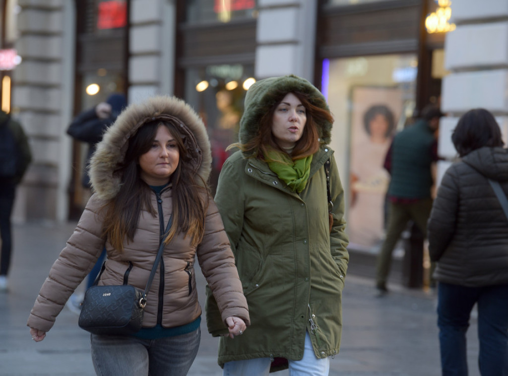 Ujutru mraz, tokom dana hladno i oblačno sa sunčanim intervalima