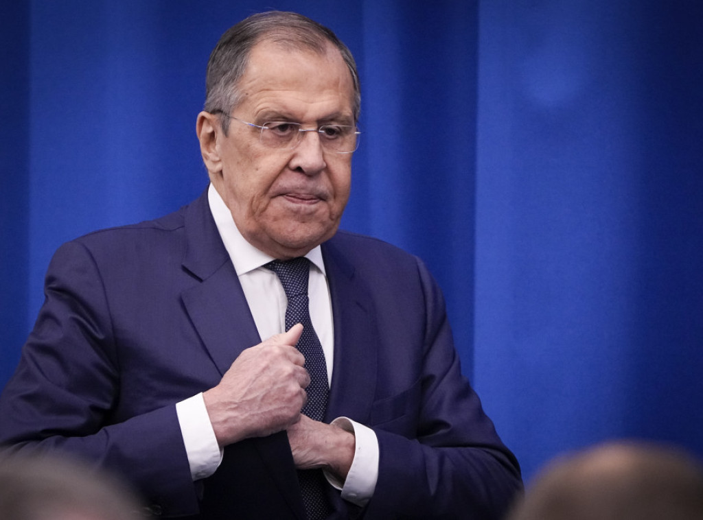 Lavrov: Evropa gubi nezavisnost bukvalno pred našim očima