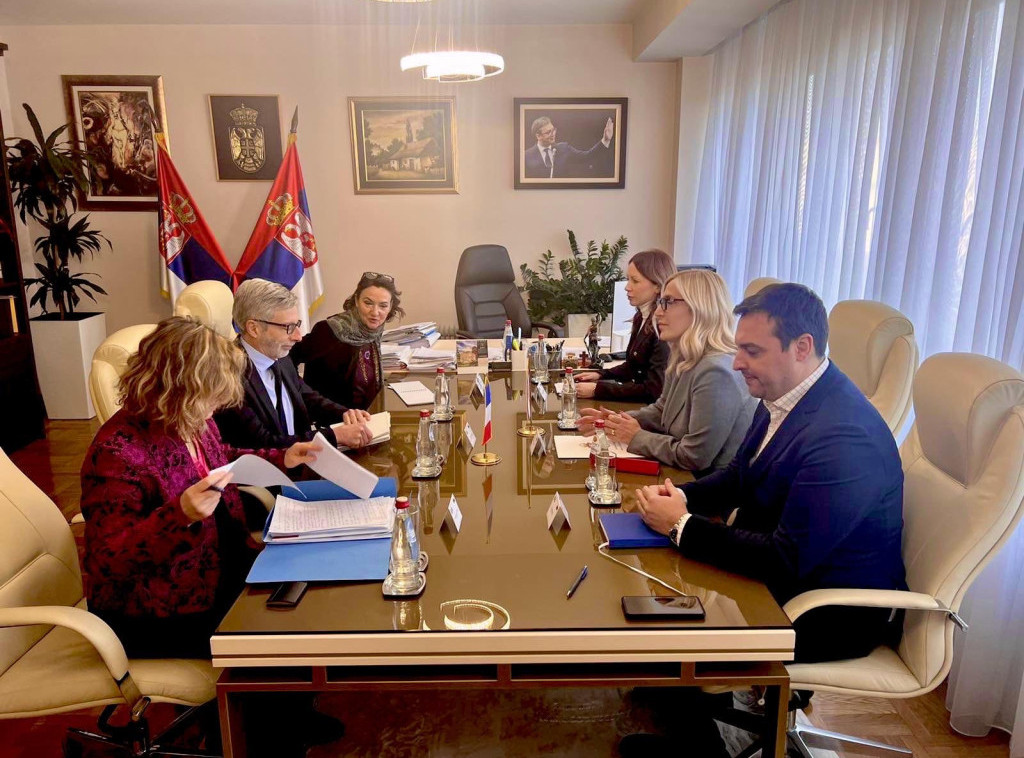 Ministarka Popović sastala se sa ambasadorom Francuske, stižu pohvale za reformu pravosuđa