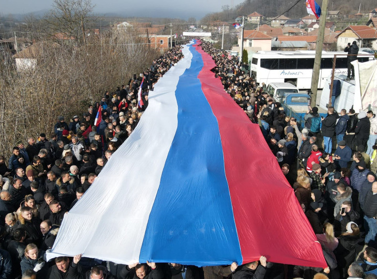 Održan veliki protest Srba u mestu Rudare, sve proteklo mirno