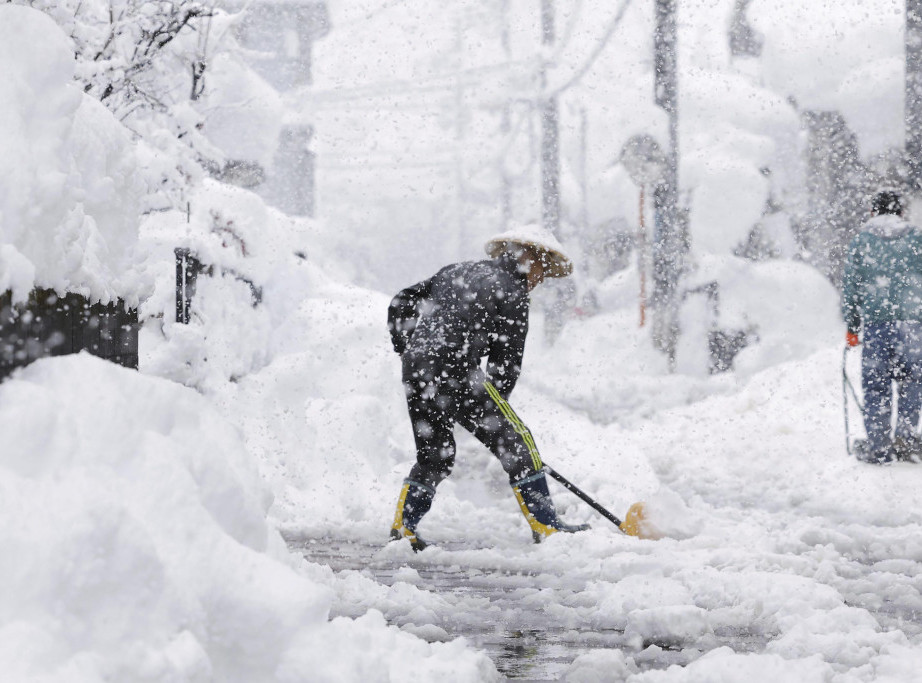 Japan: Osmoro ljudi poginulo usled snežnog nevremena