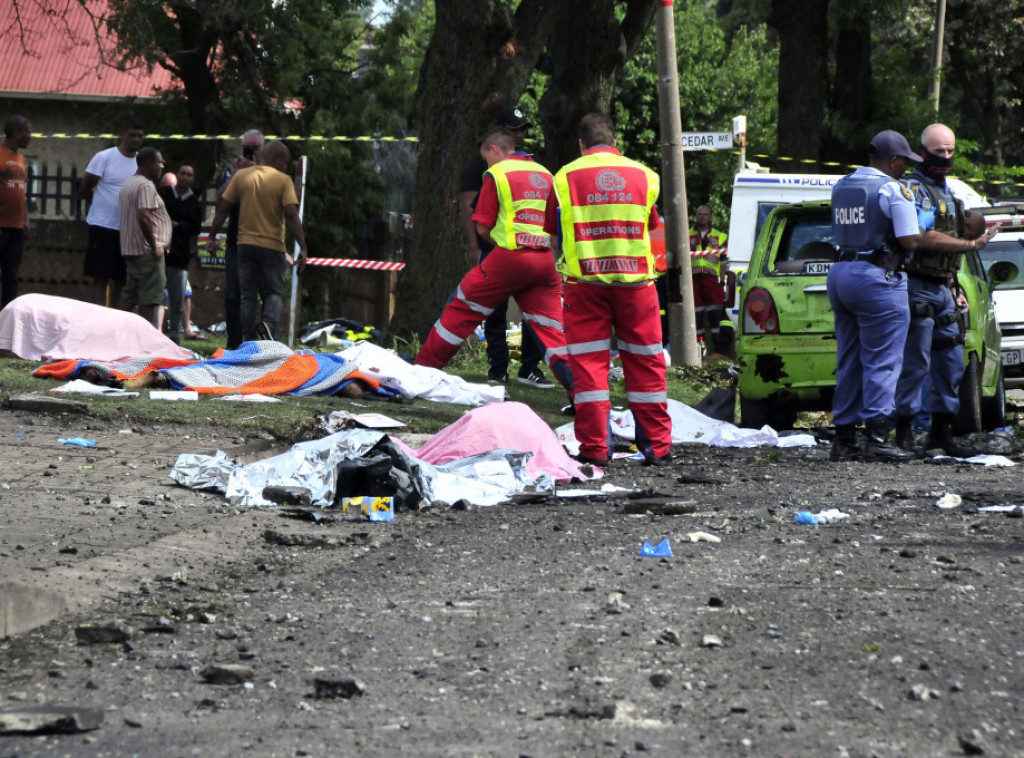 Johanesburg: U eksploziji cisterne sa gasoom poginulo osmoro ljudi