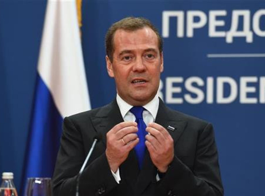 Medvedev čestitao Putinu na pobedi na predsedničkim izborima