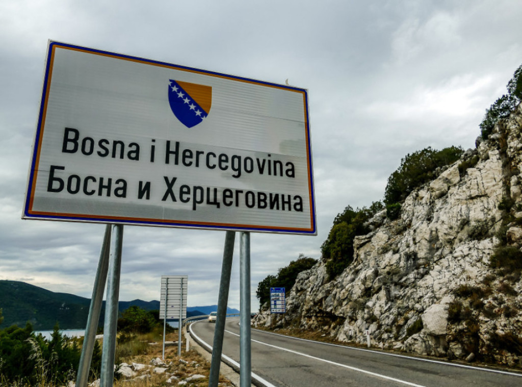 BiH: Zbog vrućina obustavlja se rad na otvorenom od 12 do 17 časova