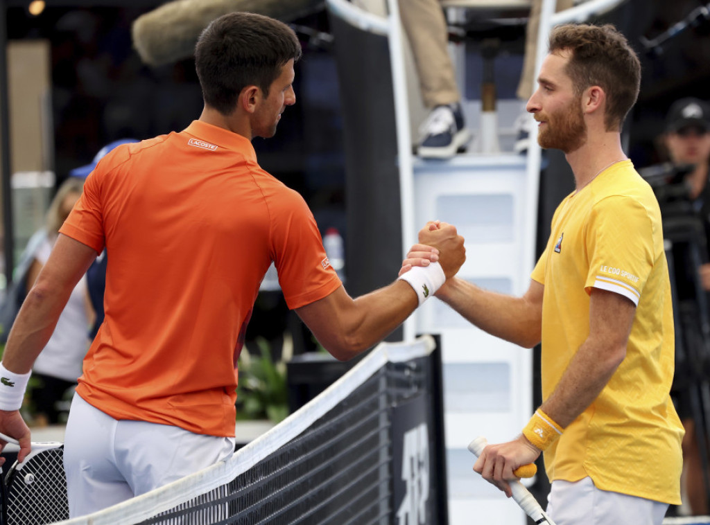 Djokovic beats Lestienne in Adelaide first round