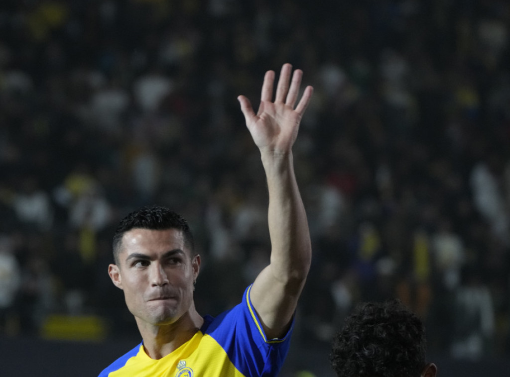 Ronaldo raskinuo saradnju sa menadžerom Žoržom Mendešom