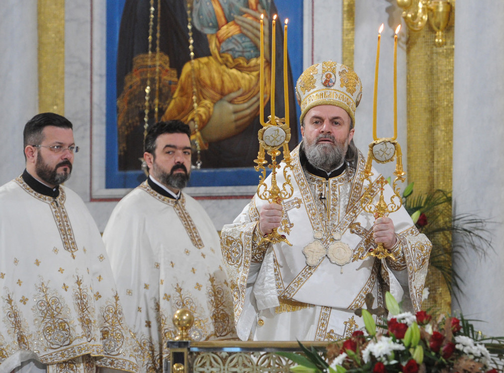 Vladika Stefan služio Božićnu liturgiju u Hramu Svetog Save