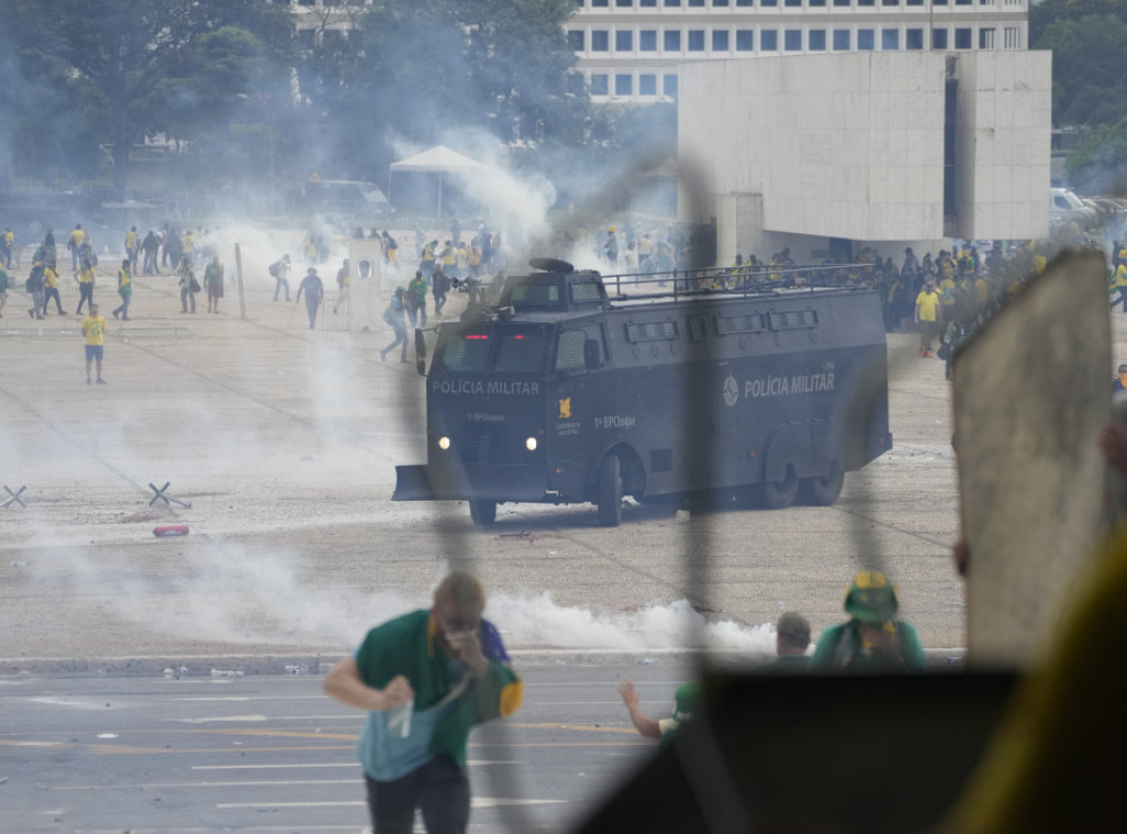 SAD, Kolumbija i Argentina osudili nasilje u Brazilu