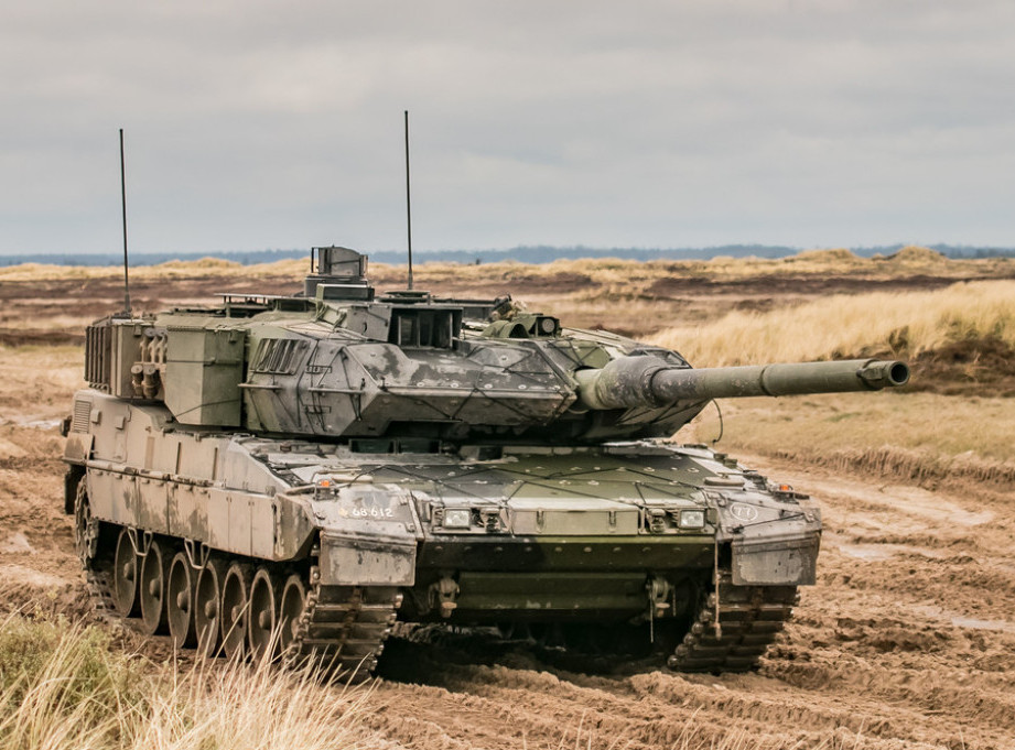 Španija poslala Ukrajini još 10 Leopard tenkova