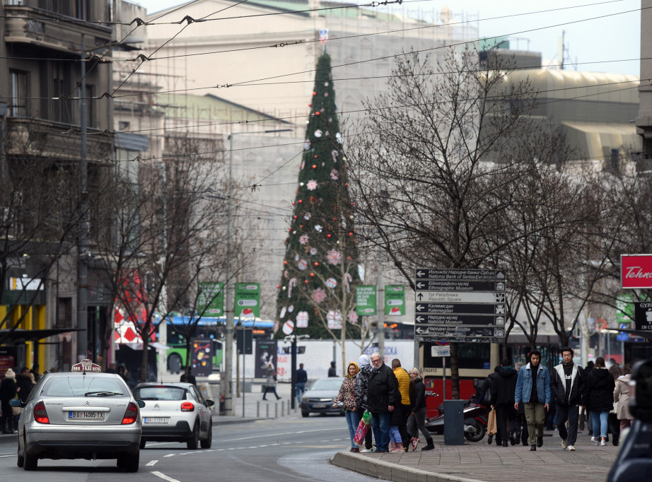 Danas u Srbiji hladnije i sa kišom koja će posle podne i uveče preći u sneg, najviše temperature od 6 do 11 stepeni