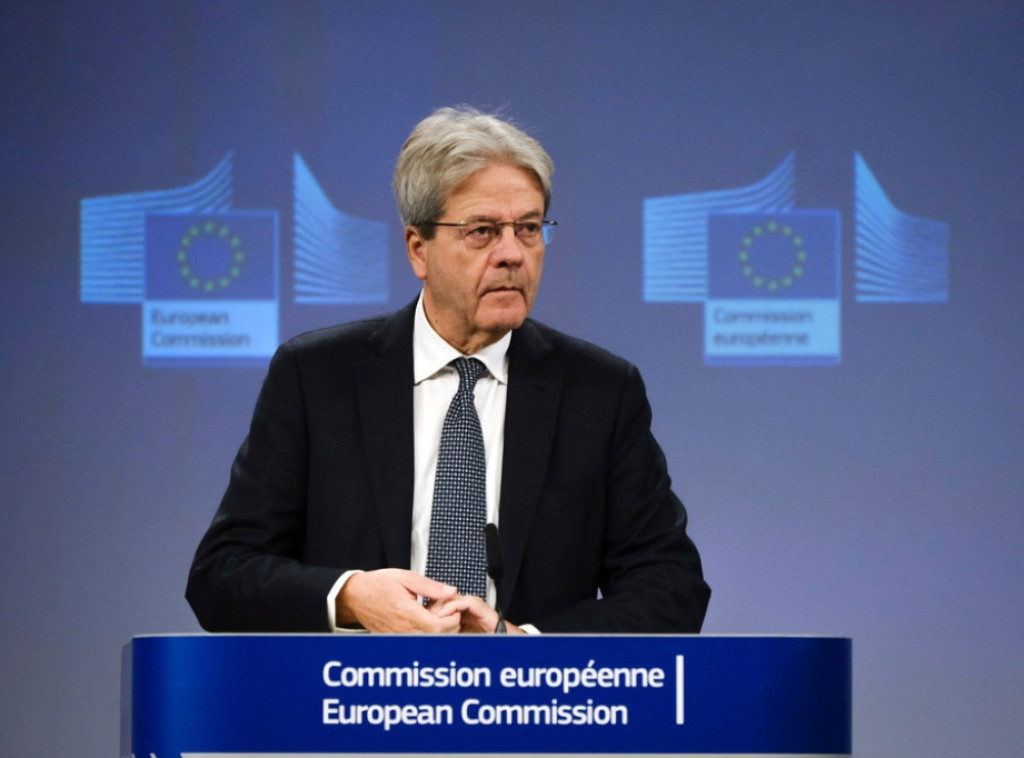 Evropski komesar Đentiloni: EU potrebni novi načini podrške firmama u energetskoj tranziciji