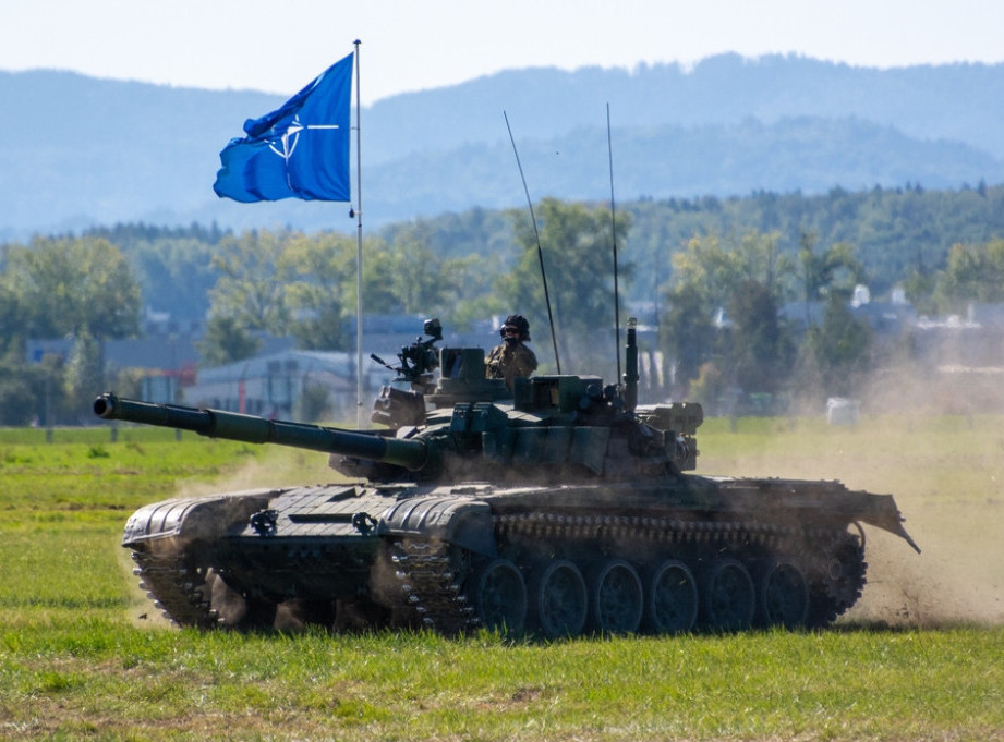 Rob Bauer: NATO spreman za direktan sukob ako Rusija napadne zemlju članicu