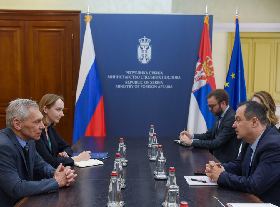 Dacic meets with Botsan-Kharchenko