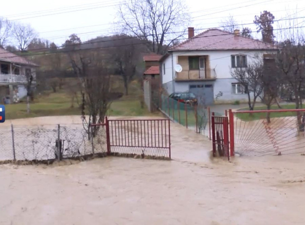 Izlio se Ibar u Kosovskoj Mitrovici, više od 50 kuća poplavljeno u opštini Zvečan