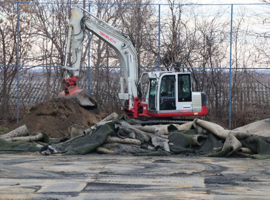 OFK Beograd dobija novi pomoćni teren sa veštačkom travom