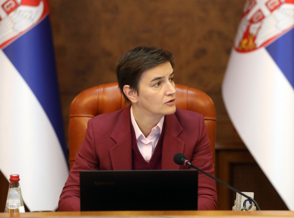 Brnabić: Usvojena Strategija za mlade do 2030. godine