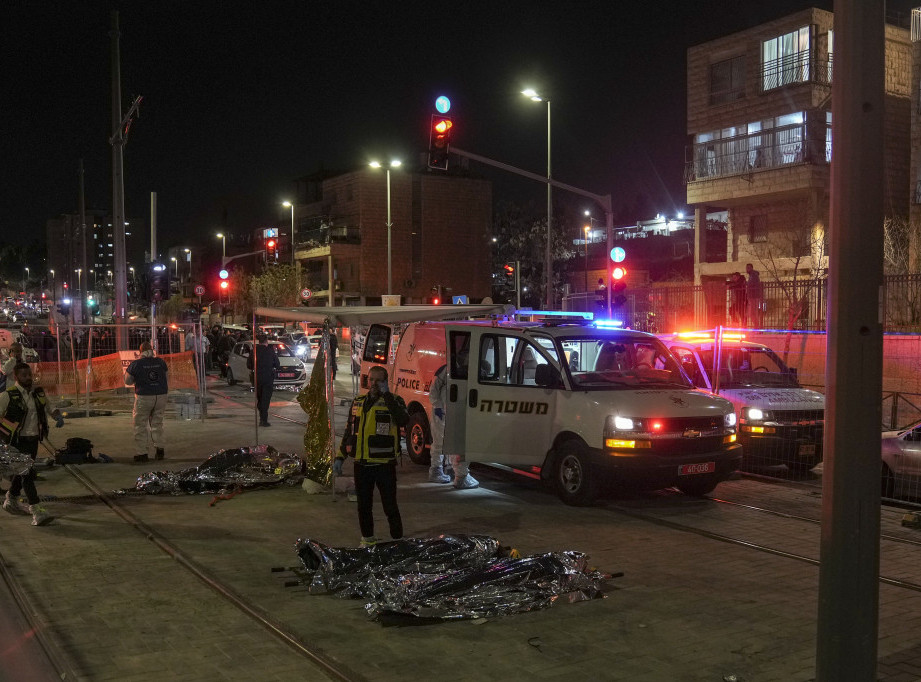 U napadu u Jerusalimu ubijeno sedmoro ljudi, napadač 21-godišnji Palestinac