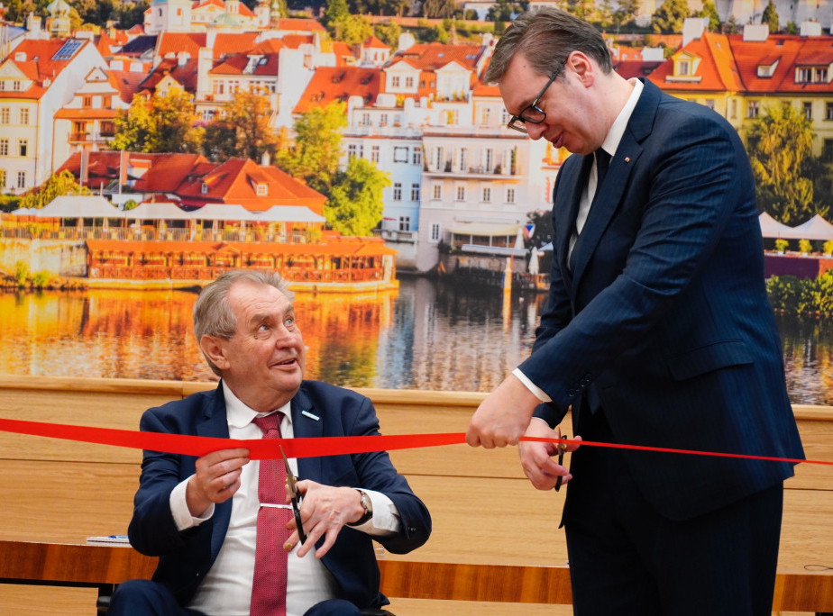 Vucic, Zeman open renovated Czech House in Belgrade