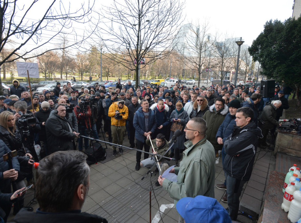 Proizvodjači mleka: U slučaju da zahtevi dati ministarstvu ne budu usvojeni doći do radikalizacije protesta