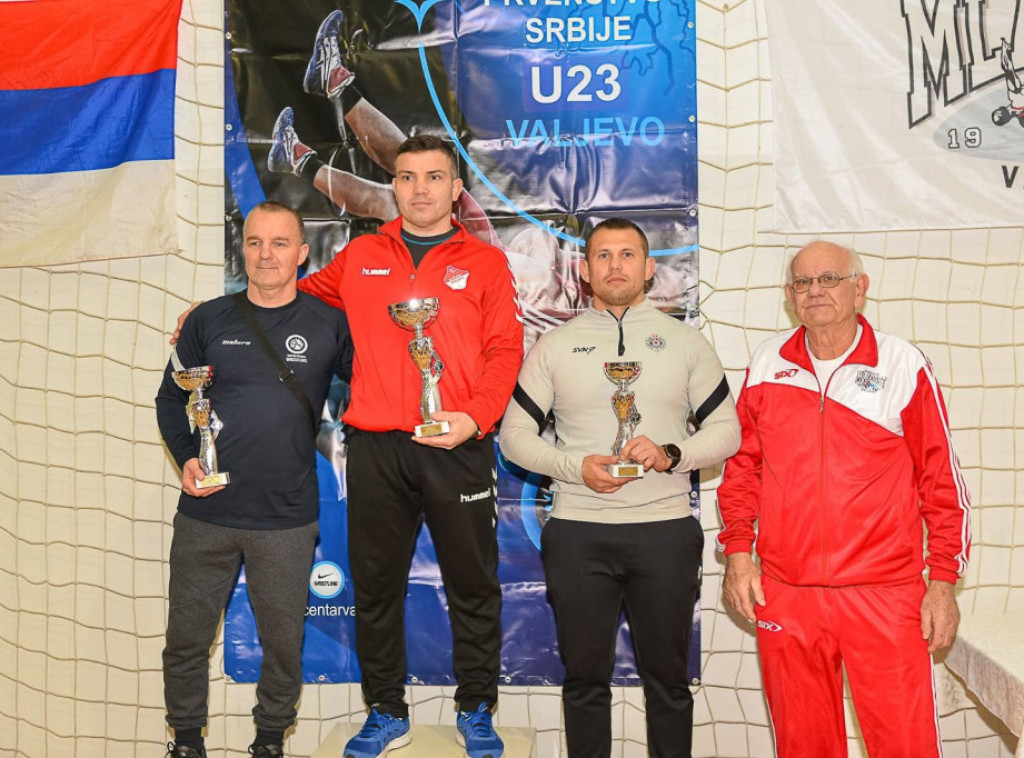 Rvači Proletera osvojili prvo mesto na prvenstvu Srbije za mlađe seniore